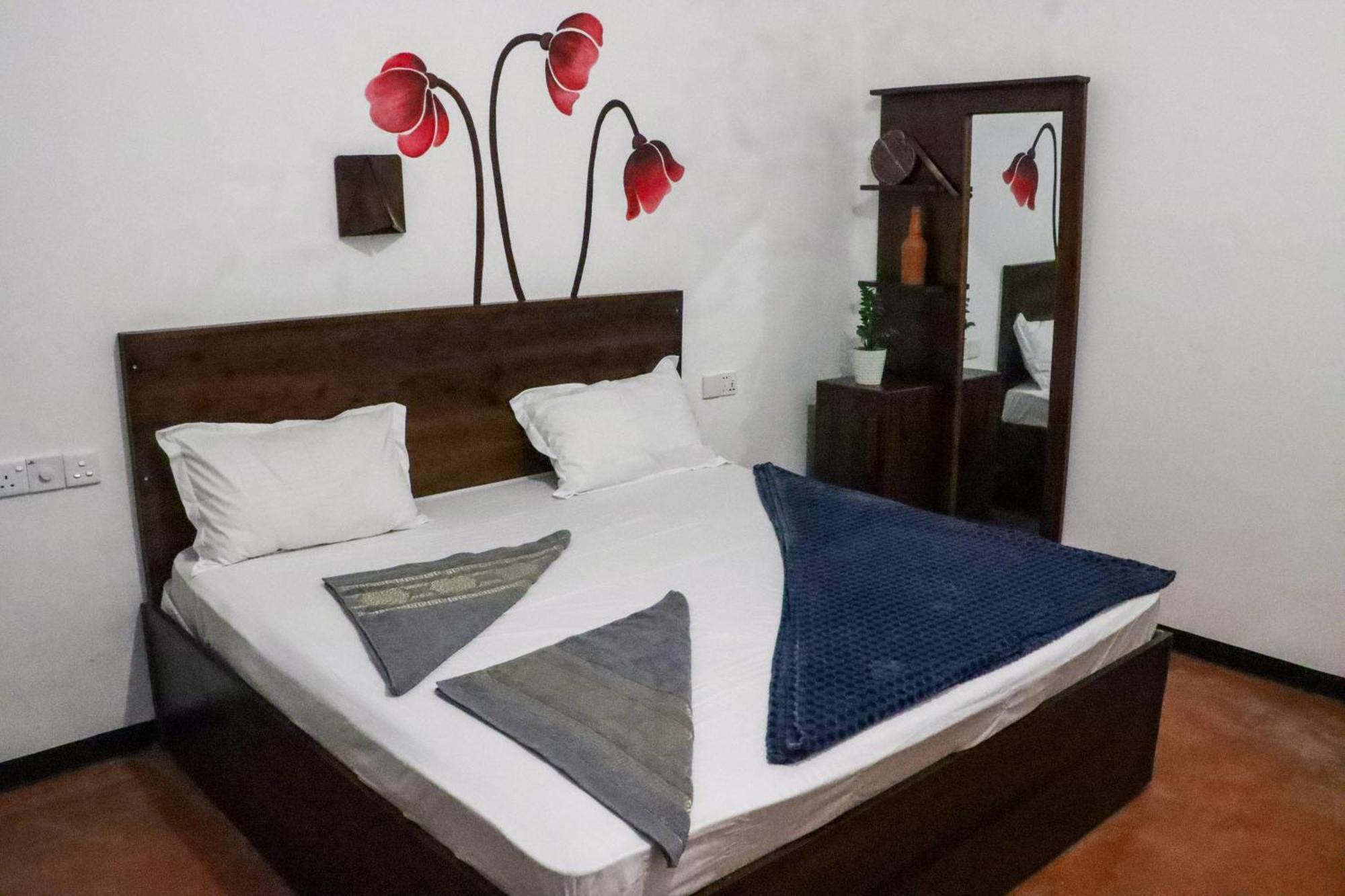 Surfers Park Arugambay Bed & Breakfast Arugam Kudah Eksteriør bilde