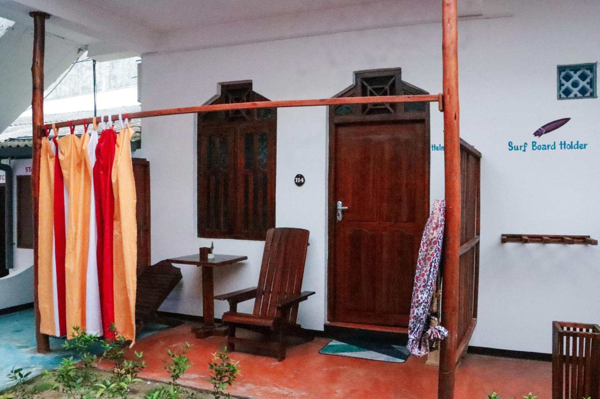 Surfers Park Arugambay Bed & Breakfast Arugam Kudah Eksteriør bilde