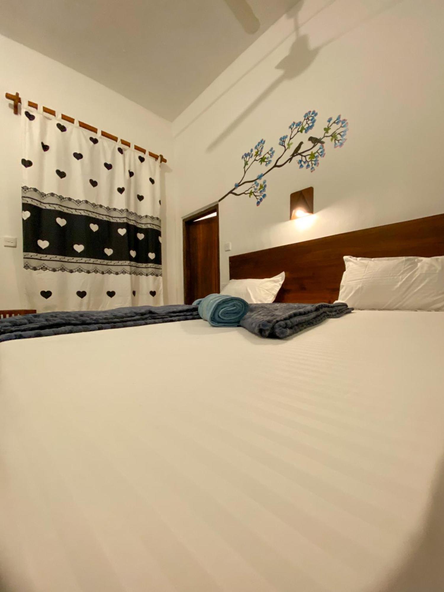 Surfers Park Arugambay Bed & Breakfast Arugam Kudah Eksteriør bilde