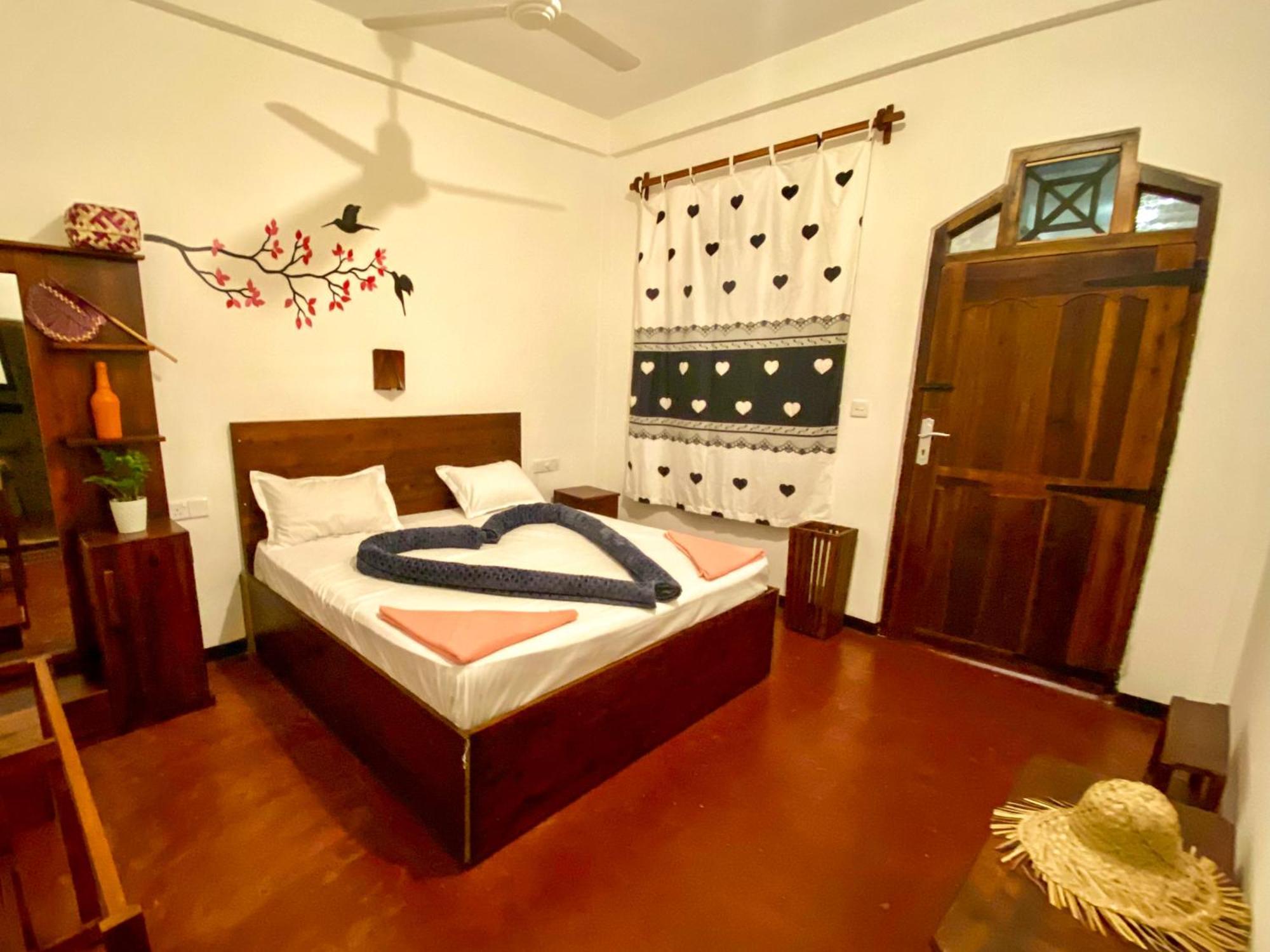 Surfers Park Arugambay Bed & Breakfast Arugam Kudah Eksteriør bilde
